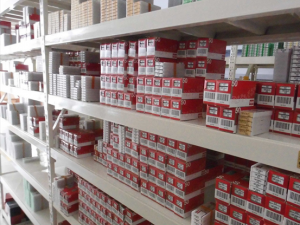 Specifications
Place of Origin:Japan
Brand Name:Tungaloy
Model Number: various
Material:Tungsten Carbide
Hardness:HRC40-60
Coating:PVD CVD
Brand name:Tungaloy turning insert 
Color:gold,gray,black
Workpiece:steel,stainless steel,cast iron
Item n